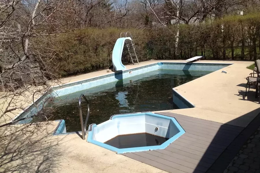 pool renovation by Aqua-Tech North Kildonan 2 image before